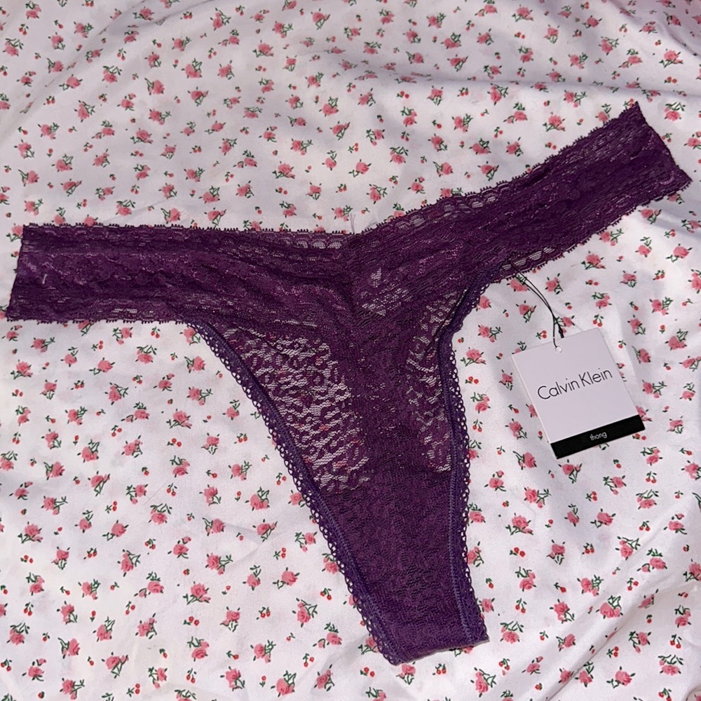 Calvin Klein Eggplant Lace Thong L